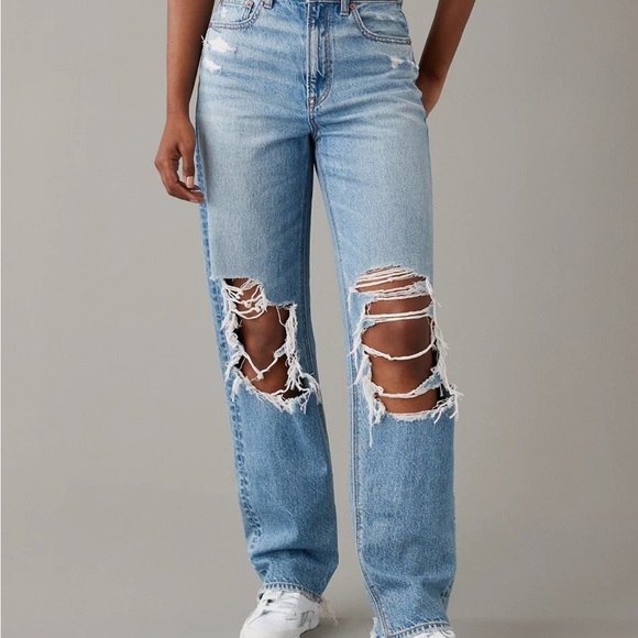 American Eagle Outfitters Denim - american eagle strigid ripped highest waist baggy straight jeans